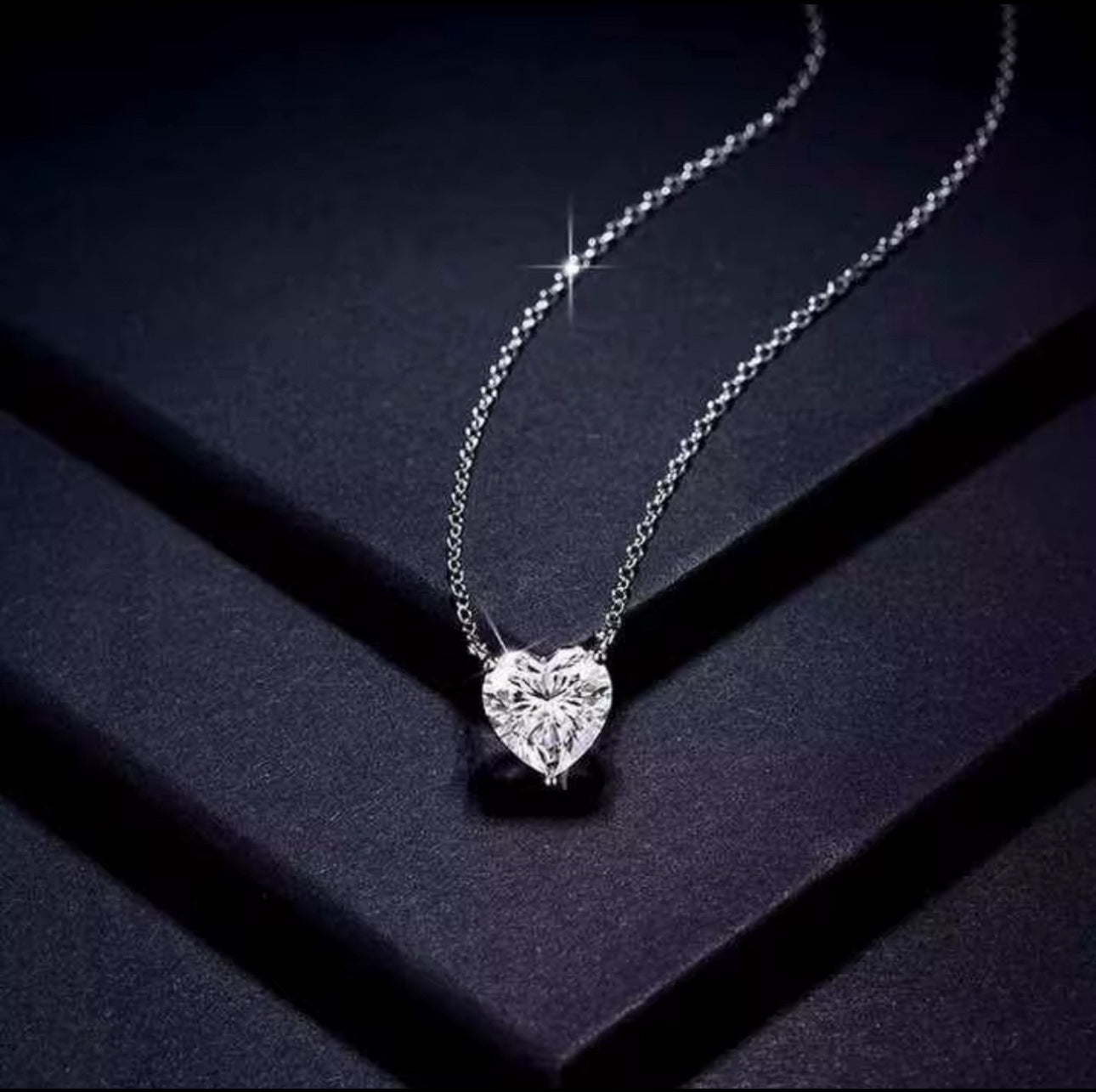 Set de Construcción Botánico de Rosas Rojas + Rompecabezas a Juego ‘La Noche Estrellada’ + Collar de Plata de Ley 925 con Piedra de Corazón Grado 5A - Set de Regalo 3 en 1